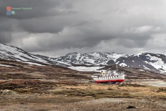 The boat on Lake Bygdin