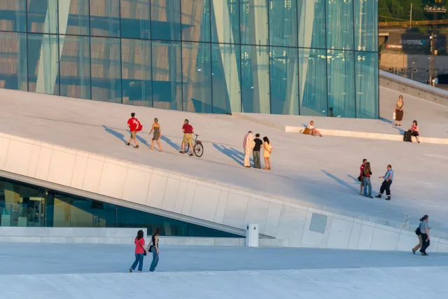 People in front of the opera house