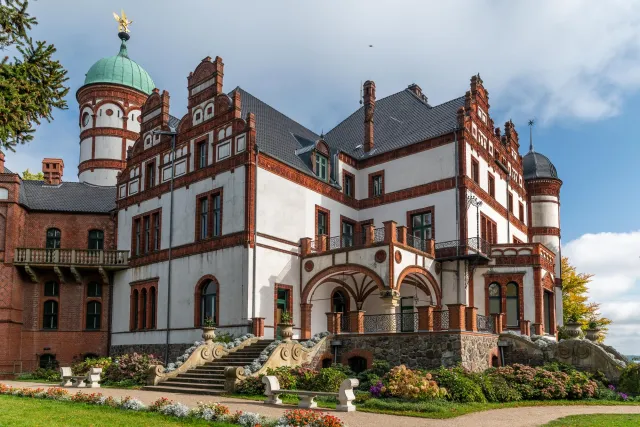 Wiligrad Castle on Lake Schwerin