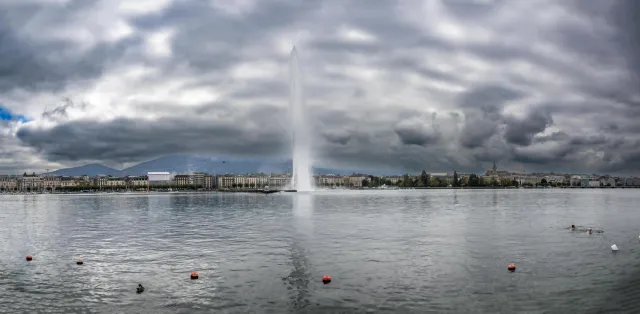 The fountain in Lake Geneva